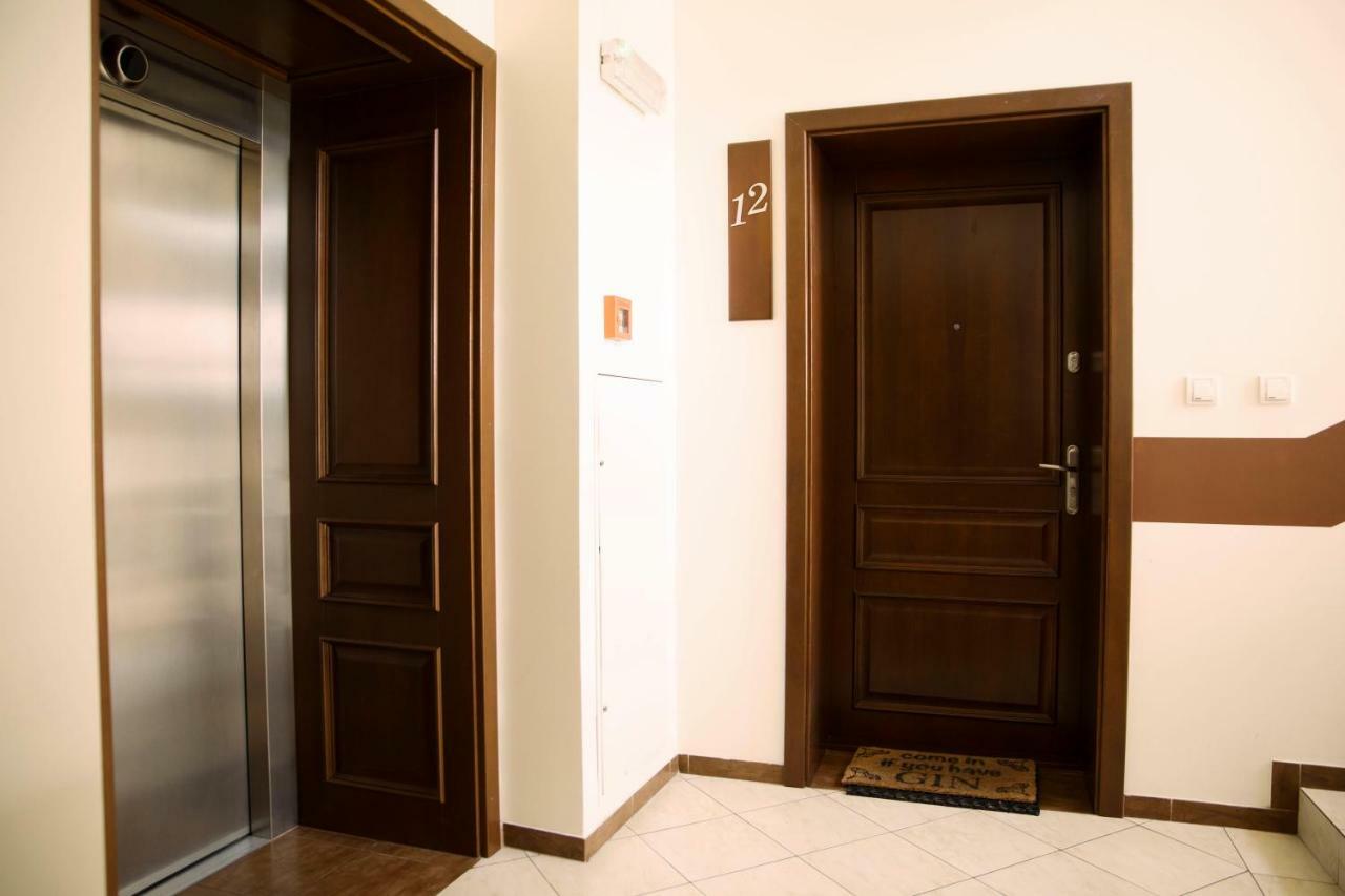 75M2 Apartament Kopernik Z Widokiem Na Jasna Gore Czestochowa Bagian luar foto