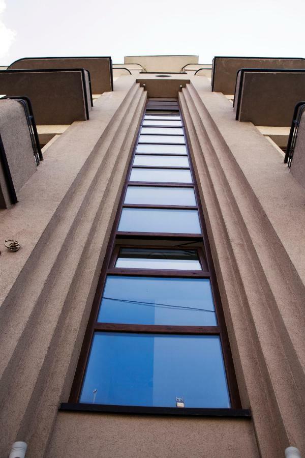 75M2 Apartament Kopernik Z Widokiem Na Jasna Gore Czestochowa Bagian luar foto
