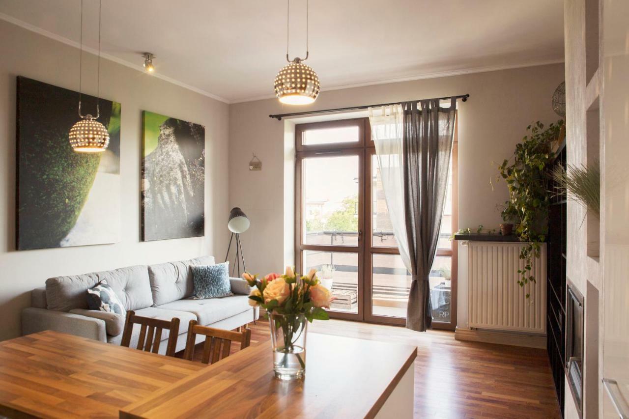 75M2 Apartament Kopernik Z Widokiem Na Jasna Gore Czestochowa Bagian luar foto