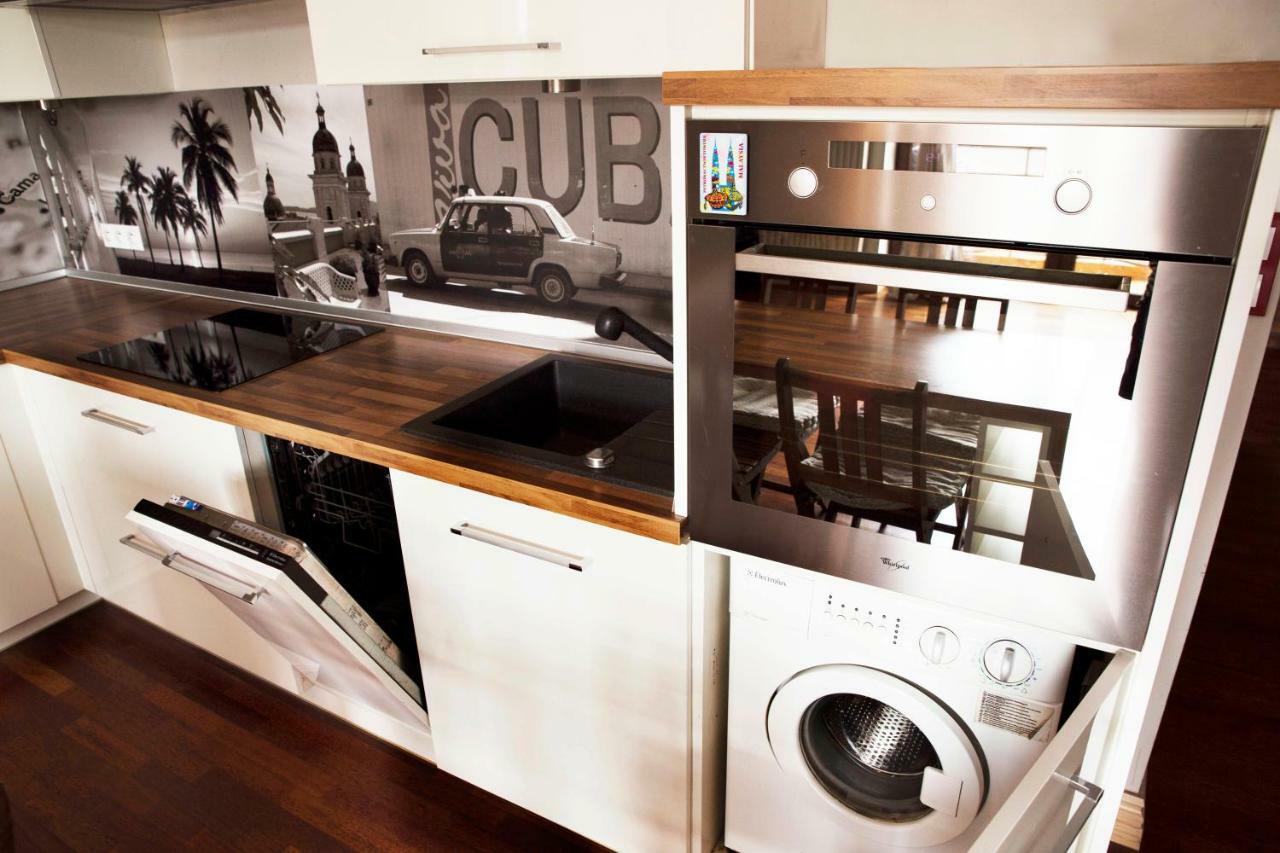 75M2 Apartament Kopernik Z Widokiem Na Jasna Gore Czestochowa Bagian luar foto