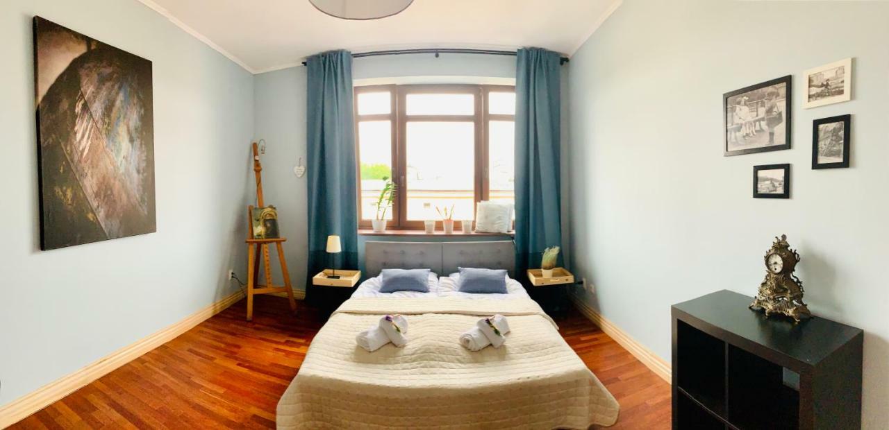 75M2 Apartament Kopernik Z Widokiem Na Jasna Gore Czestochowa Bagian luar foto
